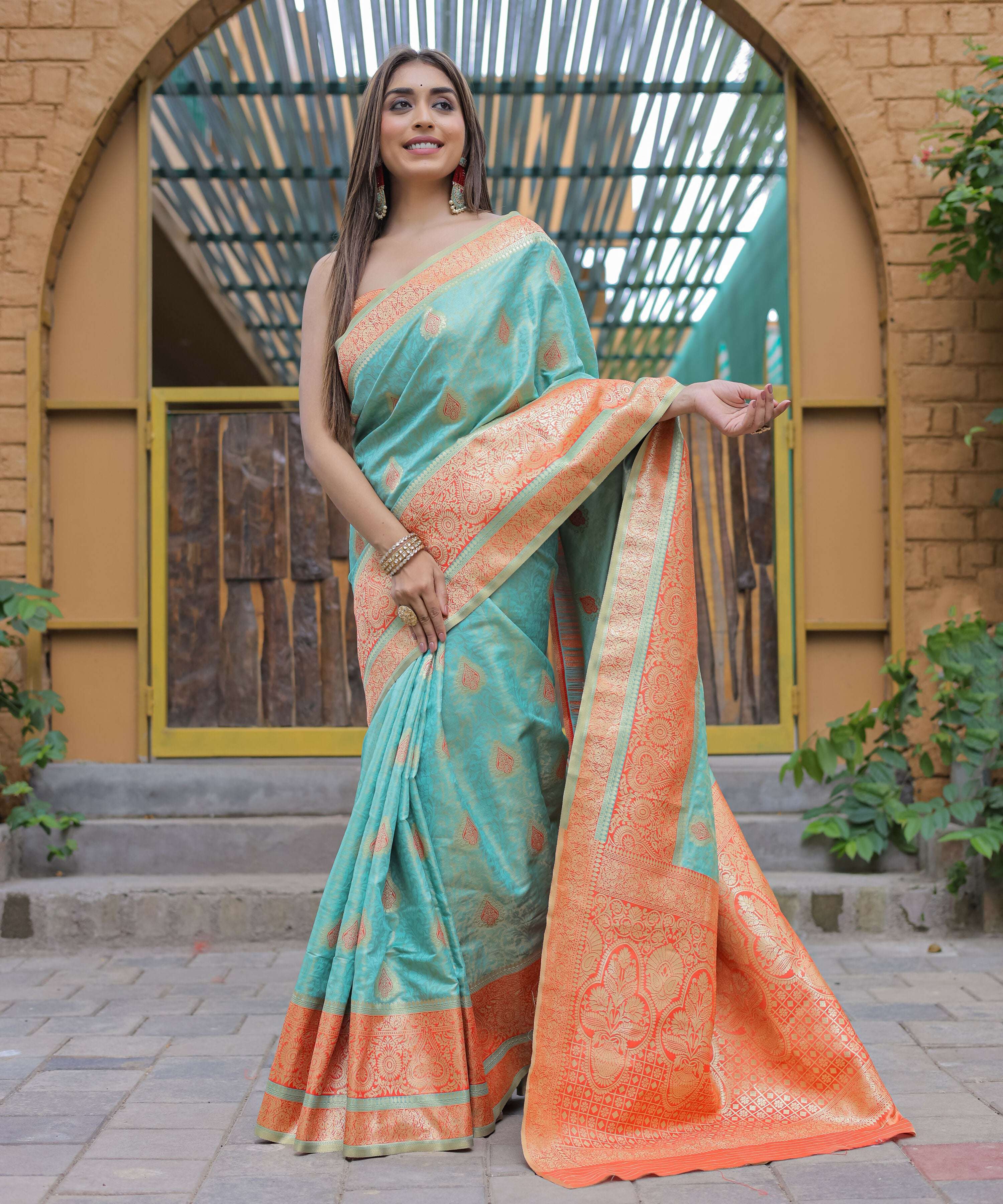 Vamsee Madhavi Sea Green Soft Silk Saree