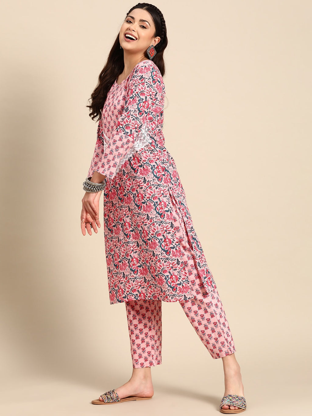 Sangria Floral Printed Regular Pure Cotton Kurta with Palazzos