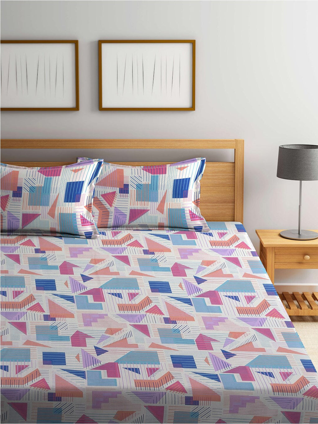 BOMBAY DYEING Serenita Blue Printed Cotton 144 TC King Bedsheet with 2 Pillow Covers
