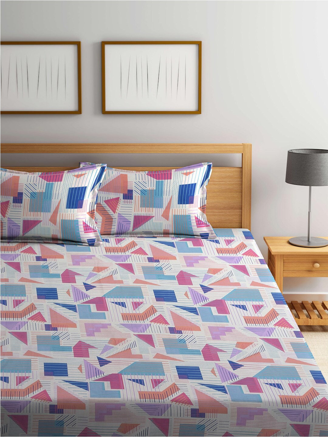 BOMBAY DYEING Serenita Blue Printed Cotton 144 TC King Bedsheet with 2 Pillow Covers