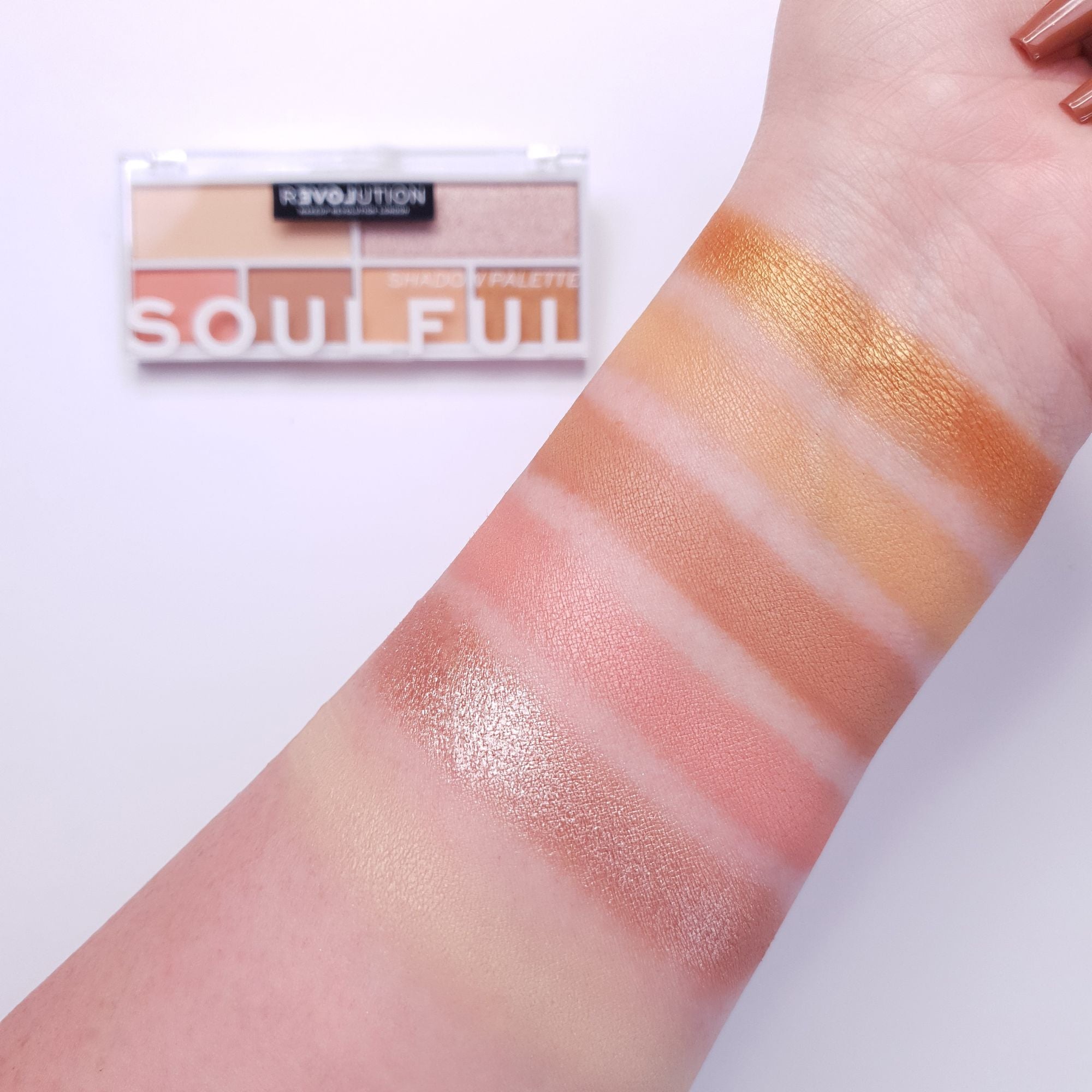 Makeup Revolution Relove Colour Play Eyeshadow Palette - Soulful - Distacart