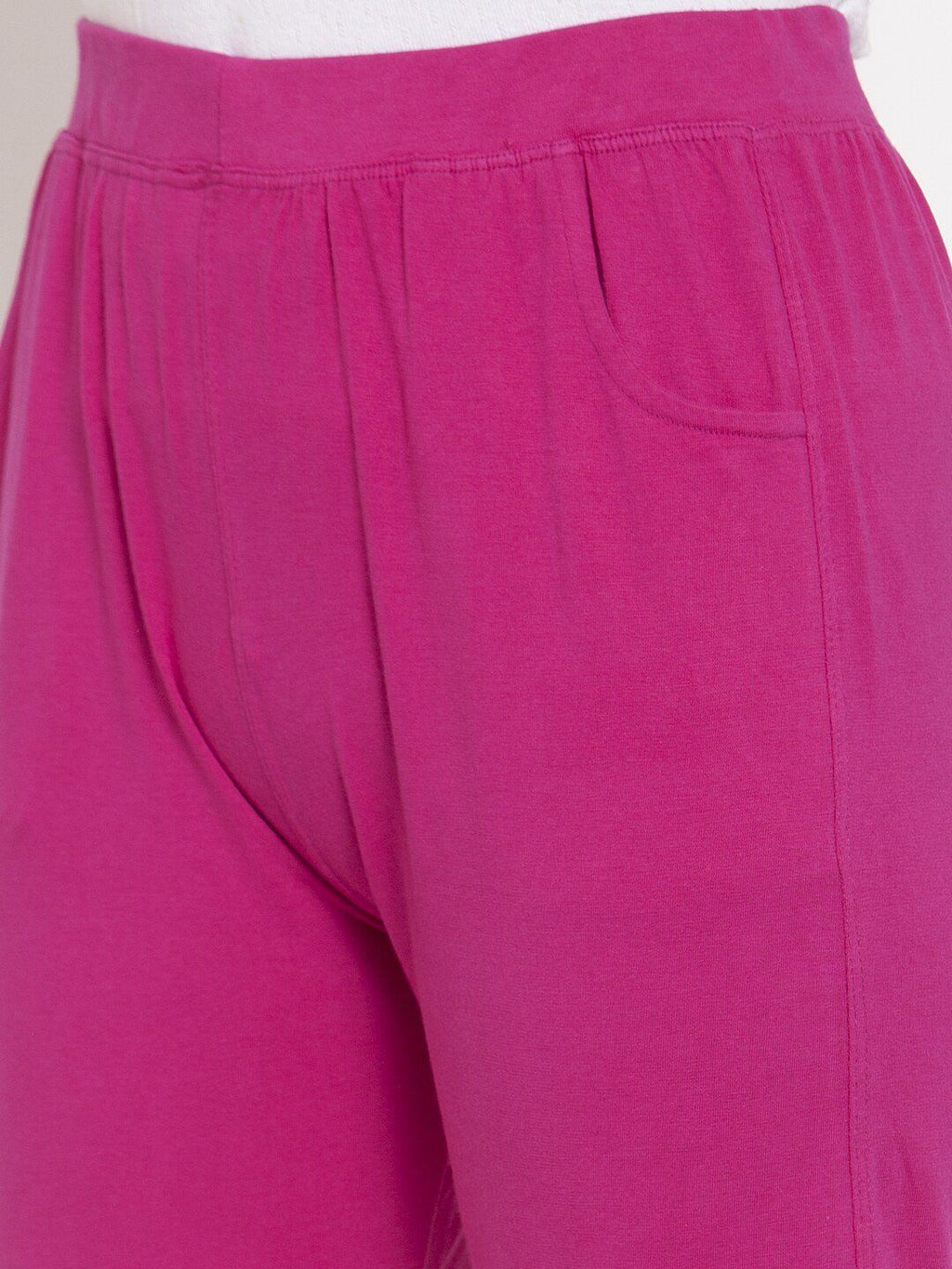 TAG 7 Women Magenta Solid Ankle-Length Leggings