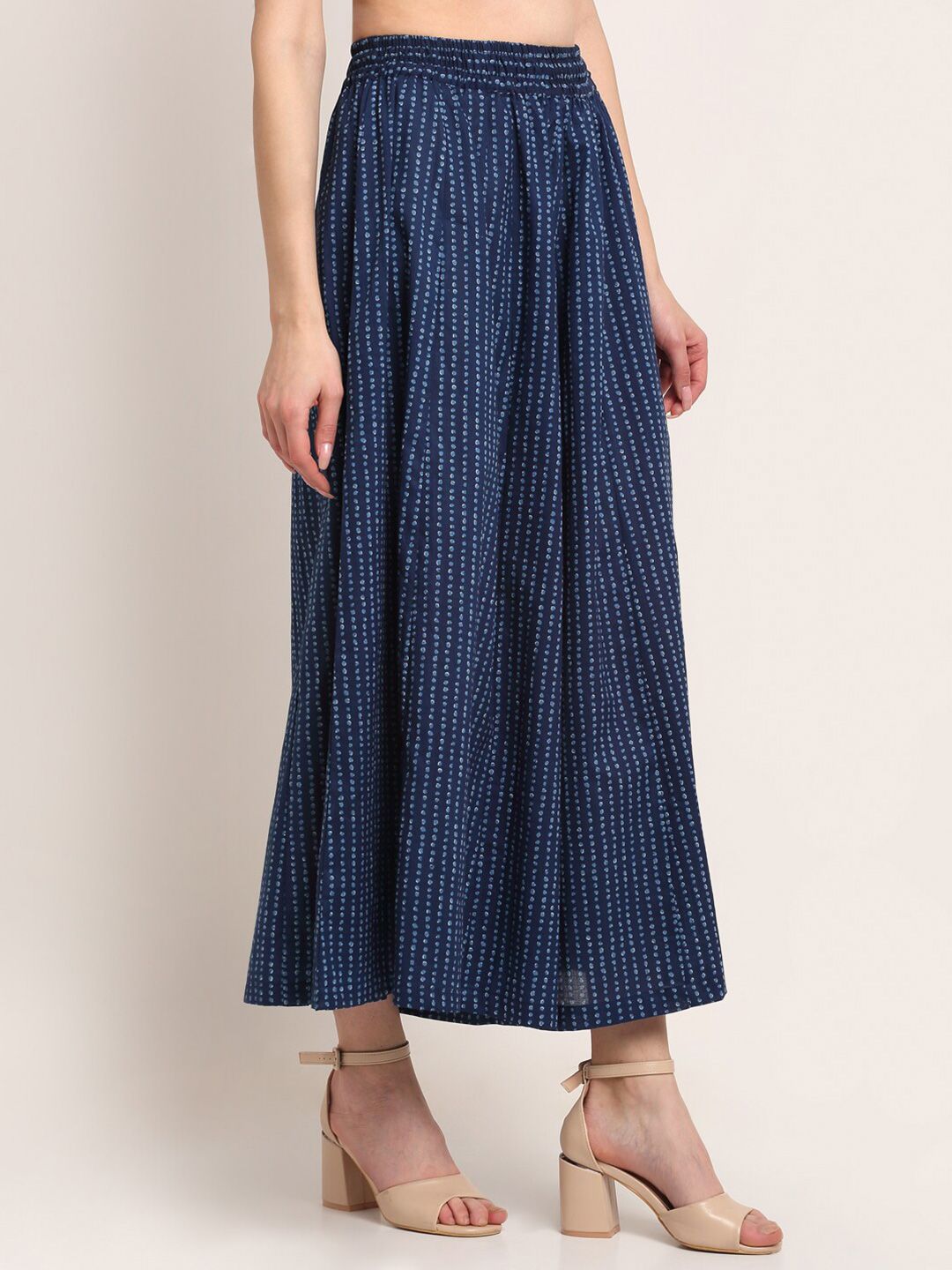TAG 7 Women Navy Blue Indigo Floral Print Flared Palazzo