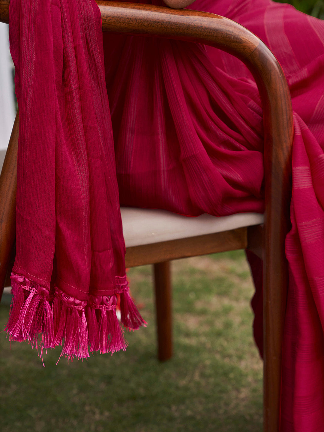 Tikhi Imli Striped Satin Ready to Wear Saree - Distacart