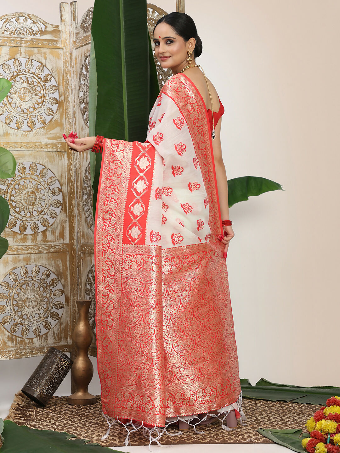 Shree Shyam Fashion Linen Cotton Red & White Saree - Distacart