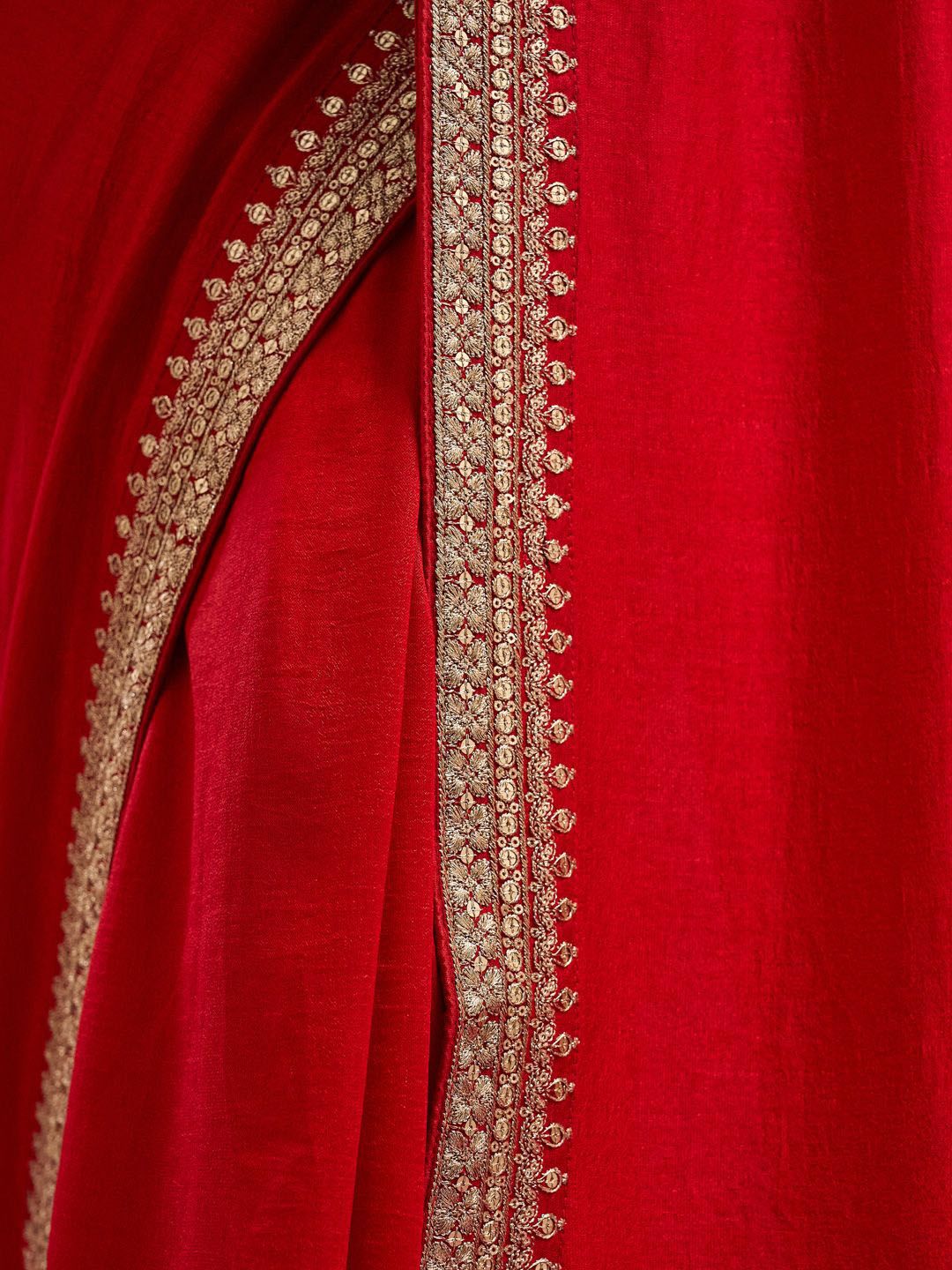 kasee Solid Embroidered Pure Silk Saree - Distacart
