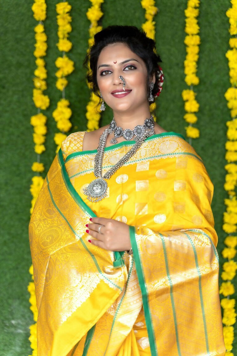 Jyoti Fashion Women's Yellow Soft Handloom Silk Zari Woven Saree with Blouse