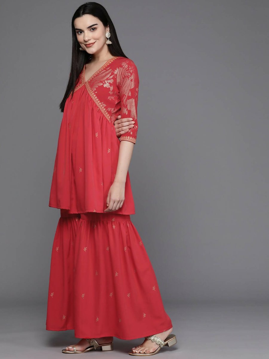 Ahalyaa Women Floral Printed Tunic with Palazzos - Red Color
