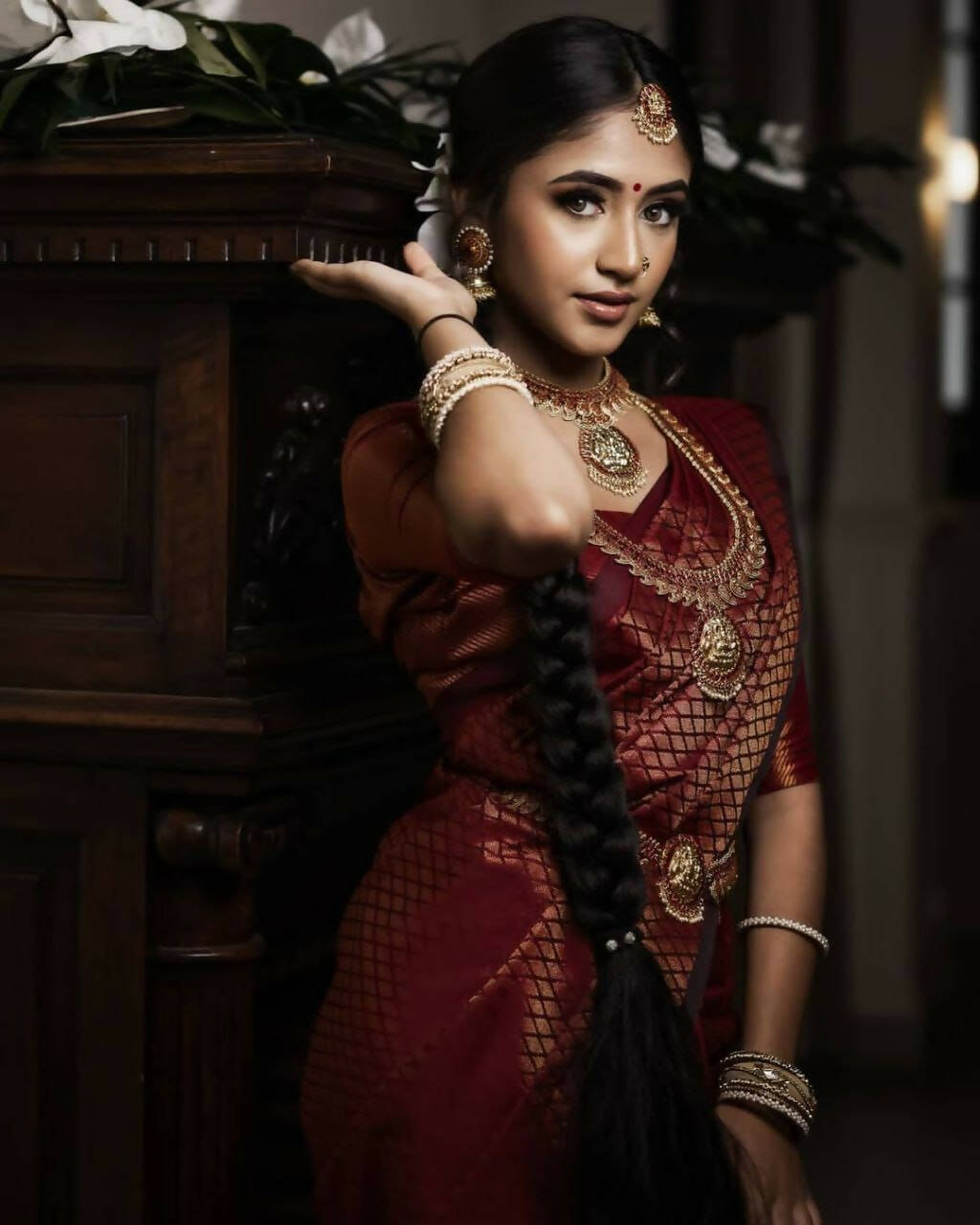 DEIANA'S Beautiful Designer Golden zari Soft Lichi Silk Saree - Brown