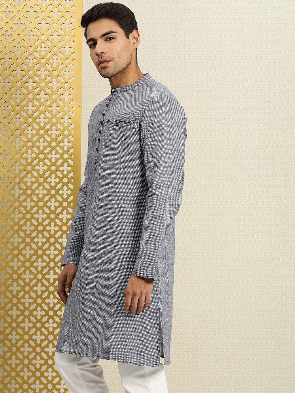 House of Pataudi Men Navy Blue & White Woven Design Straight Kurta