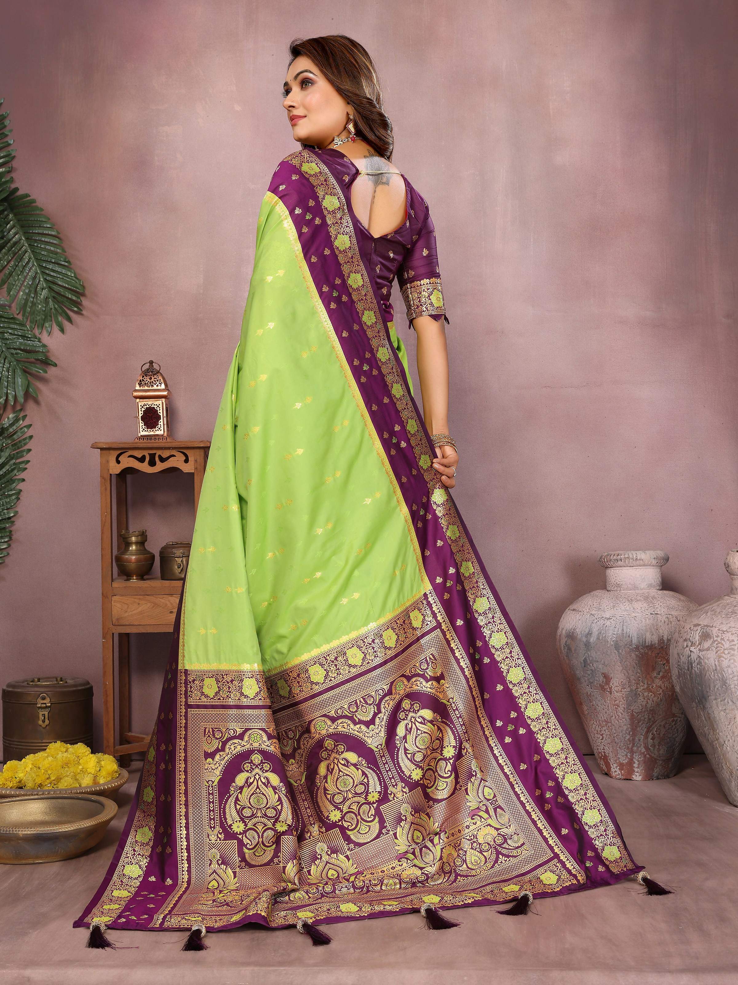 Aastha Fashion Parrot Green Kalamkari Silk Zari Woven Saree - Distacart