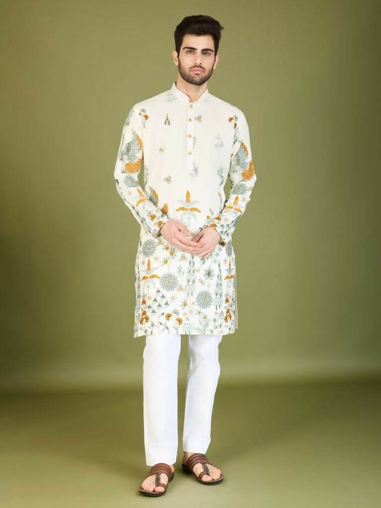 Vastranavya Exclusive Wedding Wear Viscose Rayon Thread Embroidered Work Kurta