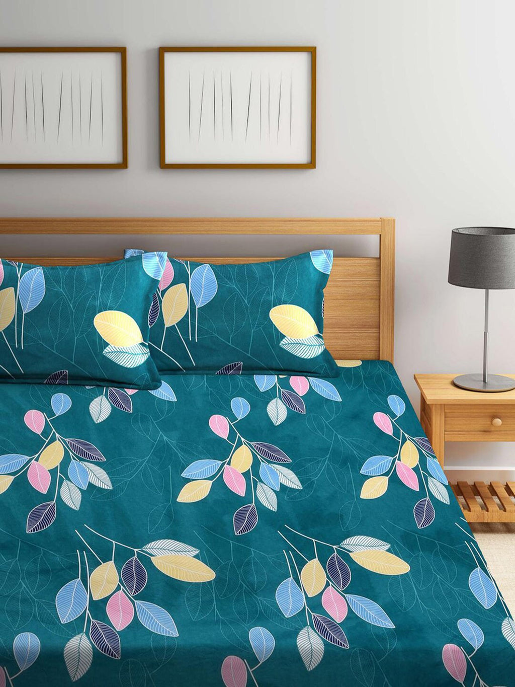 DECOMIZER Green & Yellow Printed Cotton 300 TC King Bedsheet with 2 Pillow Covers