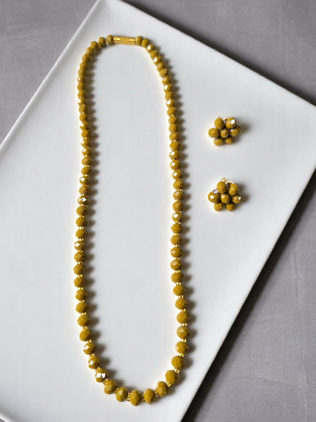 Inhanns Crystal Bloom – Single Line Necklace + Studs - Mehandi