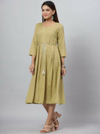 Juniper Women's Green Rayon Slub Solid Dress - Distacart