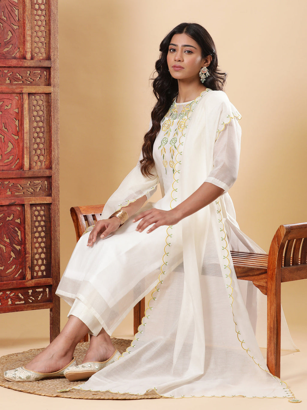 BohoJazz Nazm Embroidered Kurta Pants with Dupatta - Ivory - Distacart