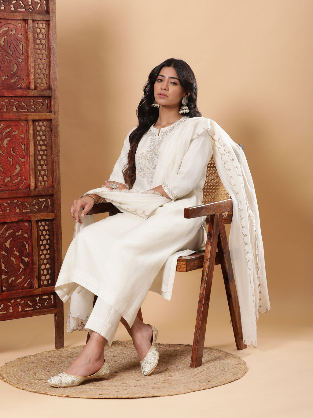 BohoJazz Sunehri Embroidered Kurta Pants with Dupatta - Ivory - Distacart