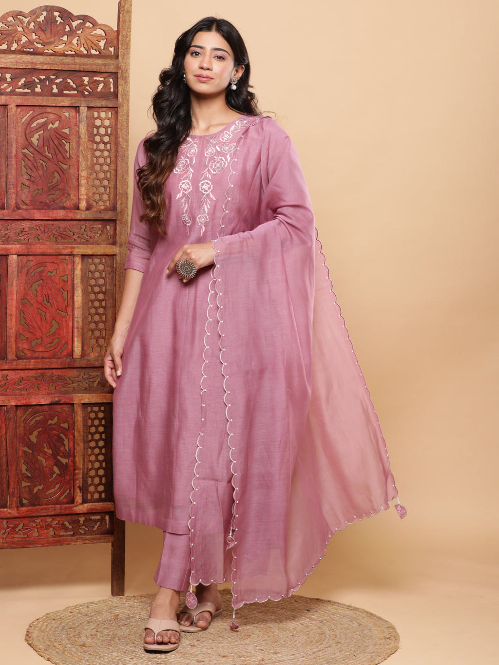 BohoJazz Nazm Embroidered Kurta Pants with Dupatta - Mauve - Distacart