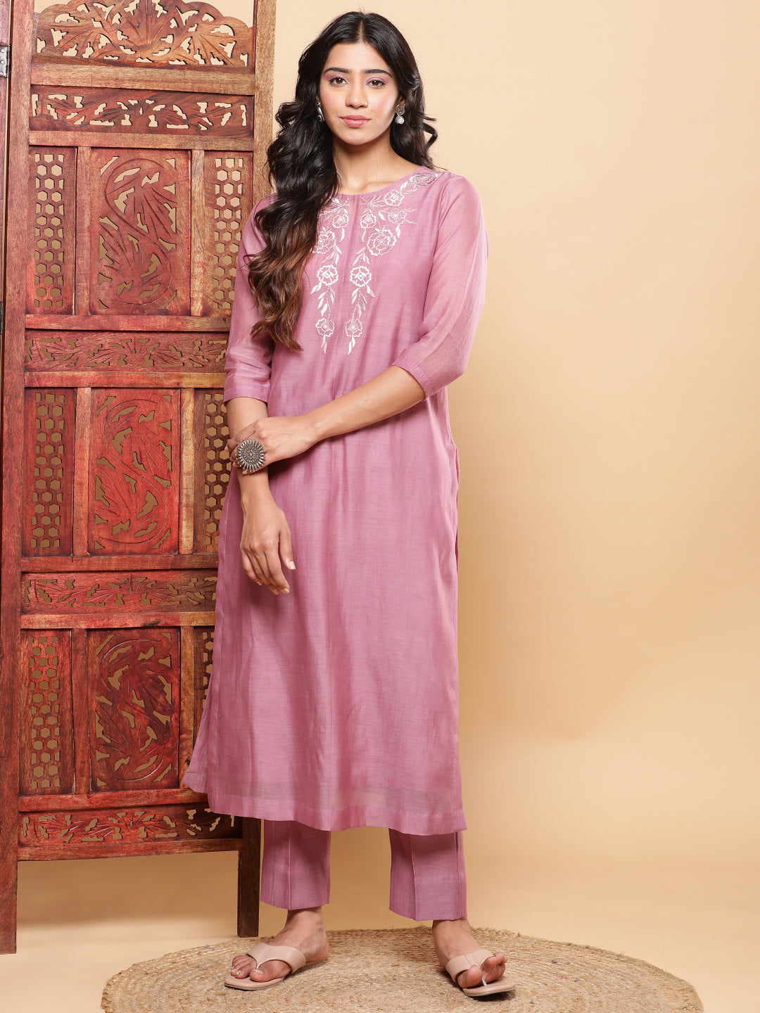 BohoJazz Nazm Embroidered Kurta Pants with Dupatta - Mauve - Distacart