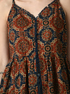 Myshka Women's Rust Printed Sweetheart Neck Top