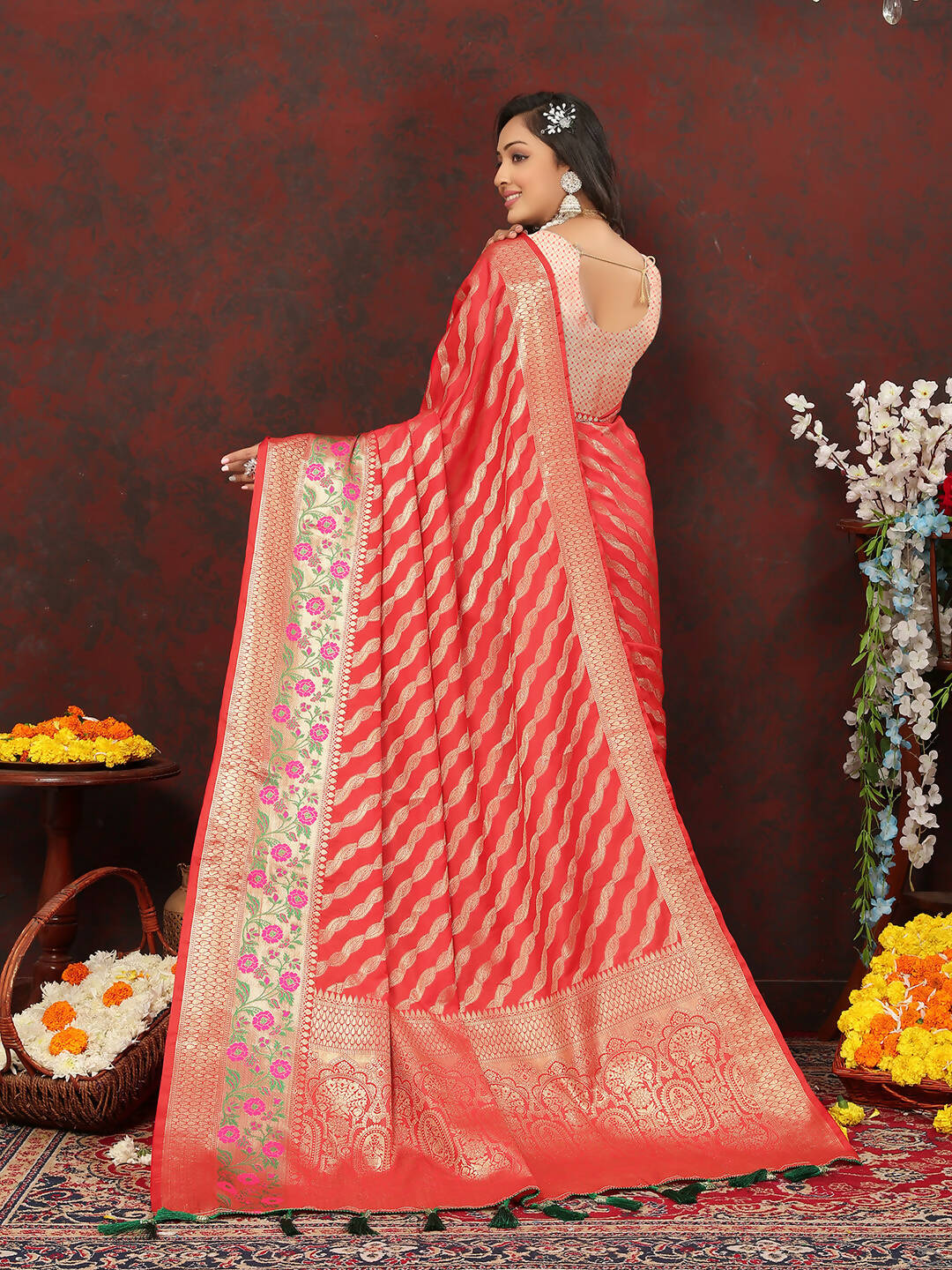 Lorenvalley Fashion Red Soft Silk Woven Design with Zari Weaving Leheriya Design Saree