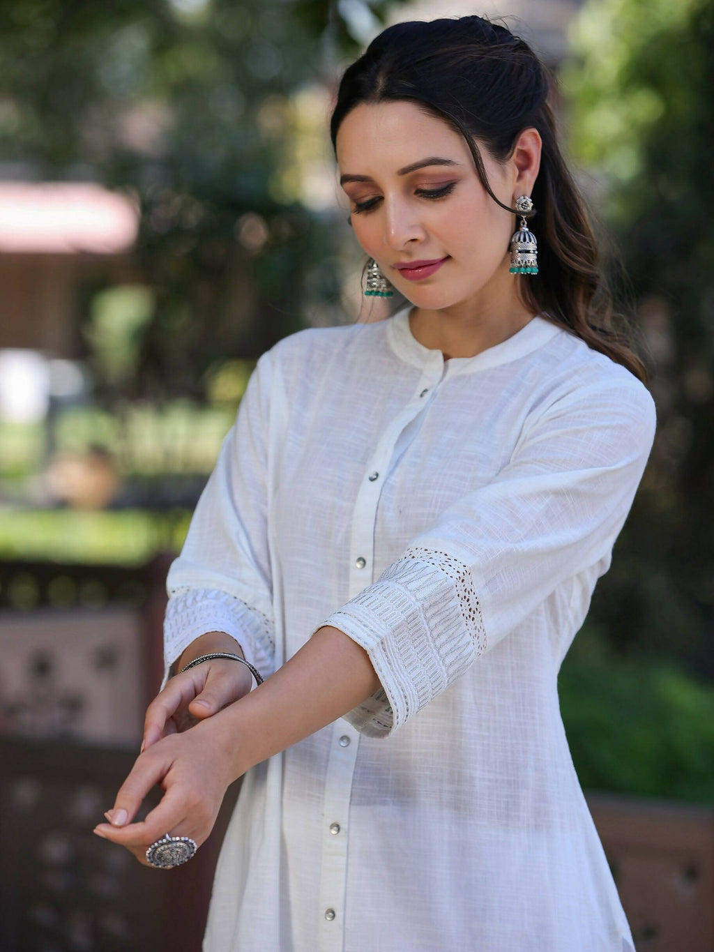 Juniper Women's White Cotton Slub Embroidered Straight Kurta - Distacart