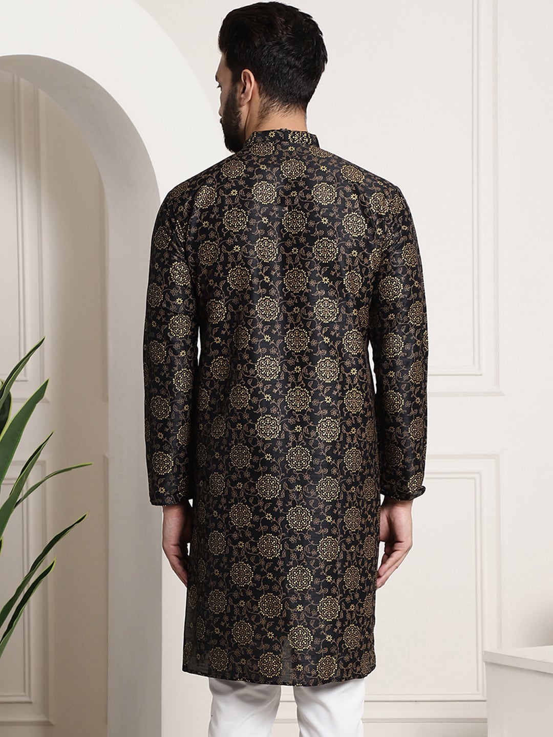 Sojanya Men Black & Brown Ethnic Motifs Printed Kurta