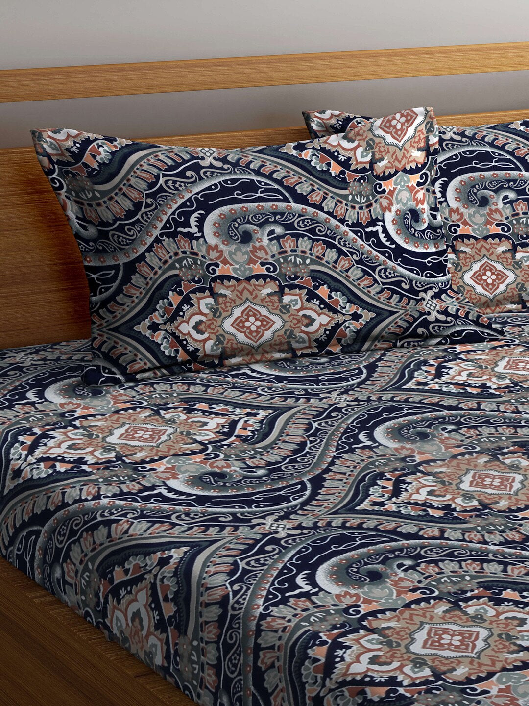 KLOTTHE Blue & Brown Ethnic Motif Printed 300 TC Fitted King Bedsheet With 2 Pillow Covers