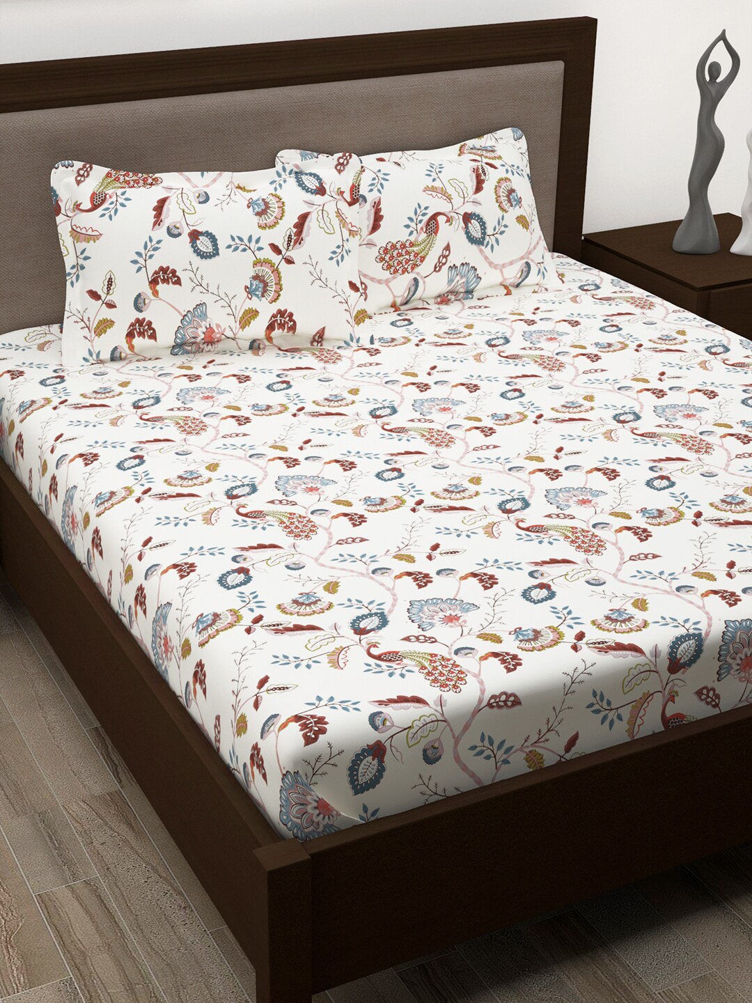 Story@home White & Yellow Ethnic Motifs Cotton 186 TC Queen Bedsheet With 2 Pillow Covers