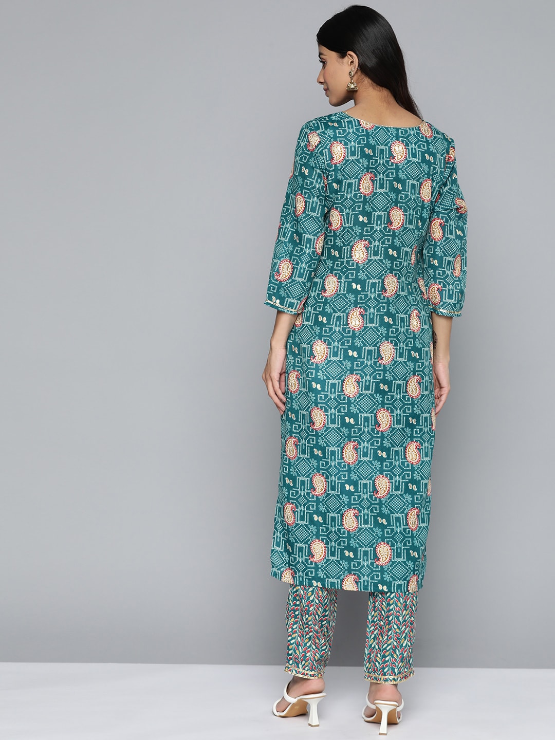 HERE&NOW Floral Printed Regular Kurta with Palazzos