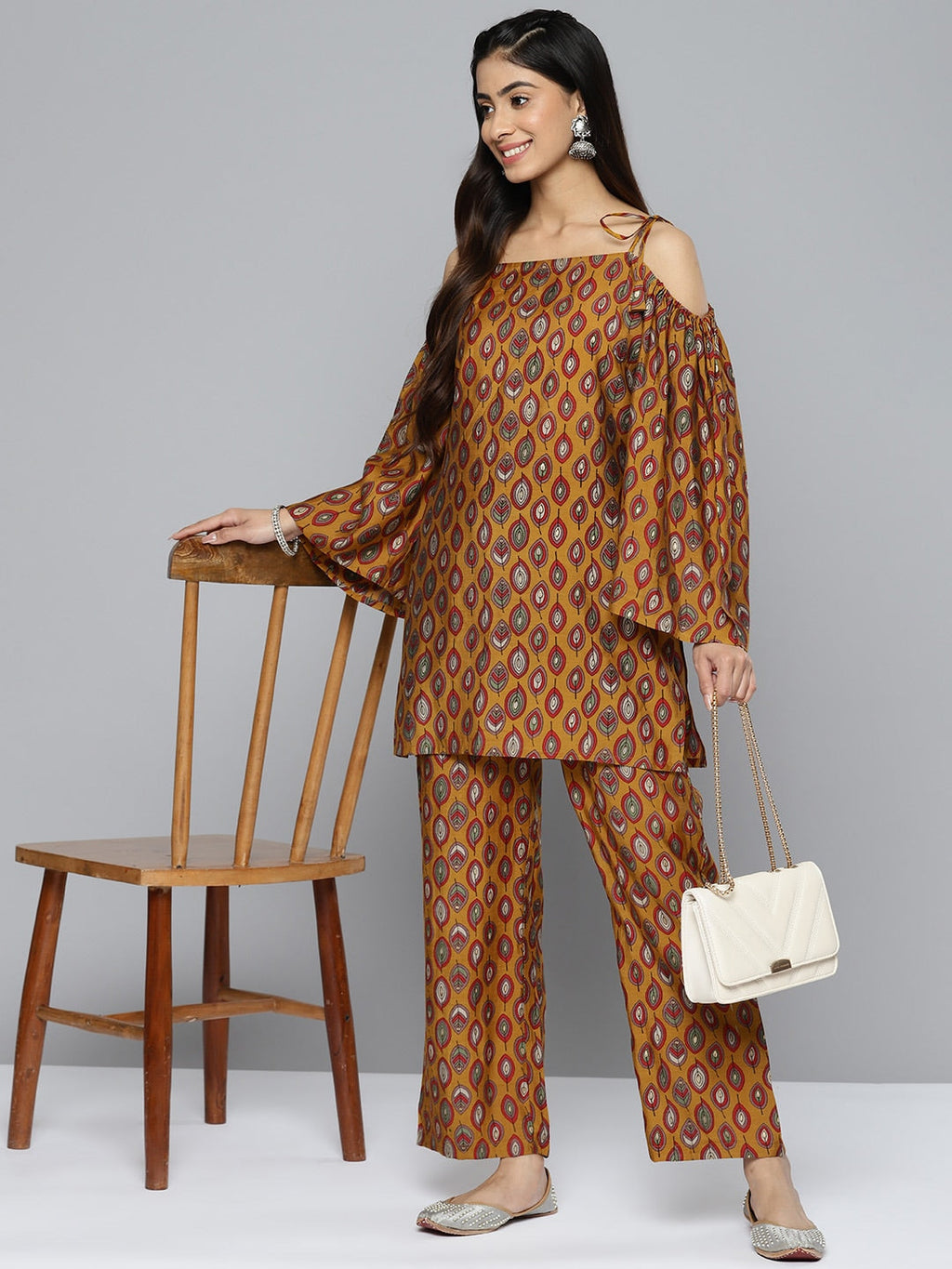 HERE&NOW Women Ethnic Motifs Printed Cold-Shoulder Kurta with Palazzos