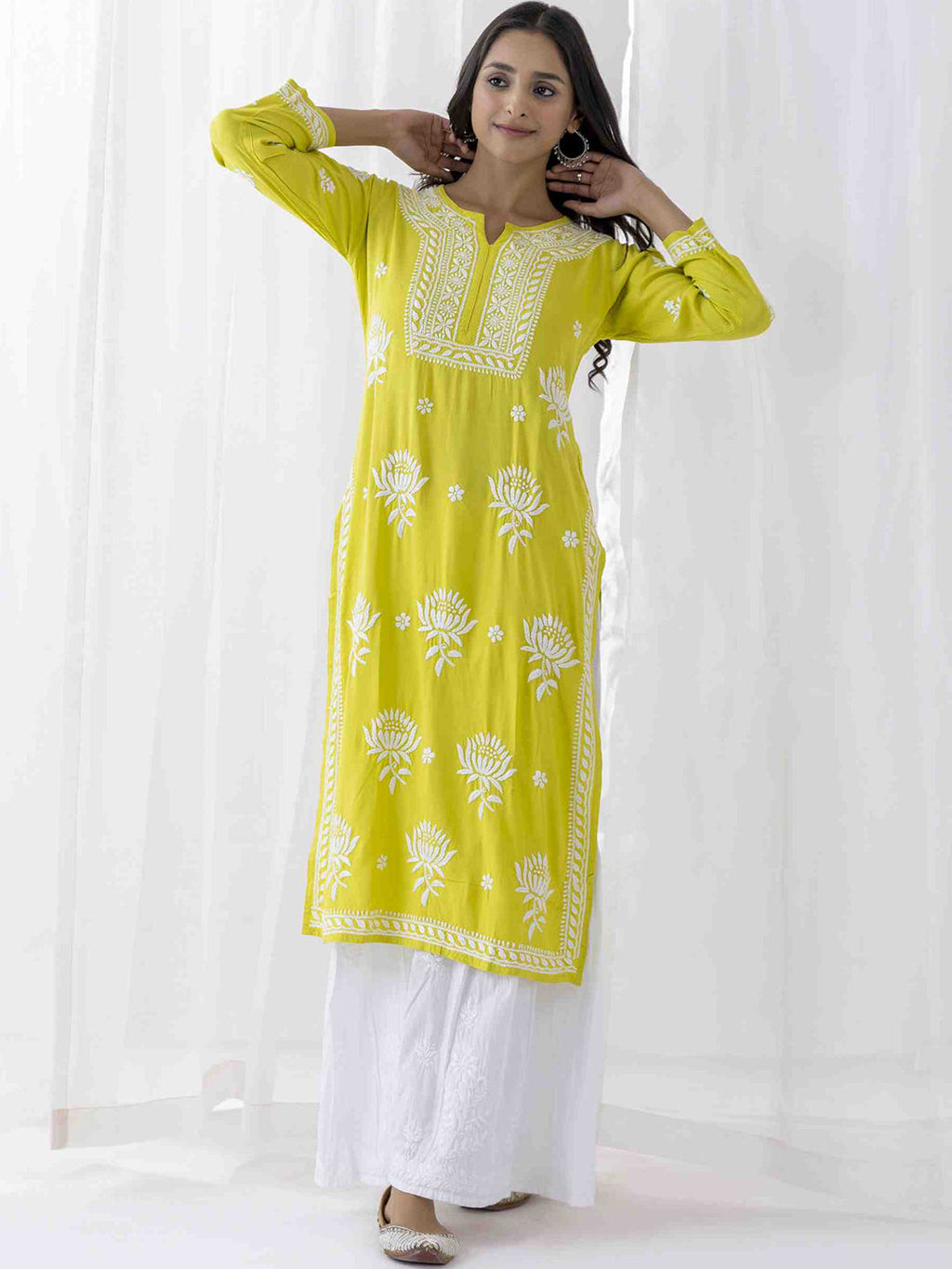 HOUSE OF KARI Floral Chikankari Embroidered Cotton Straight Kurta