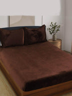 Nendle Brown Woollen 400 TC King Bedsheet with 2 Pillow Covers