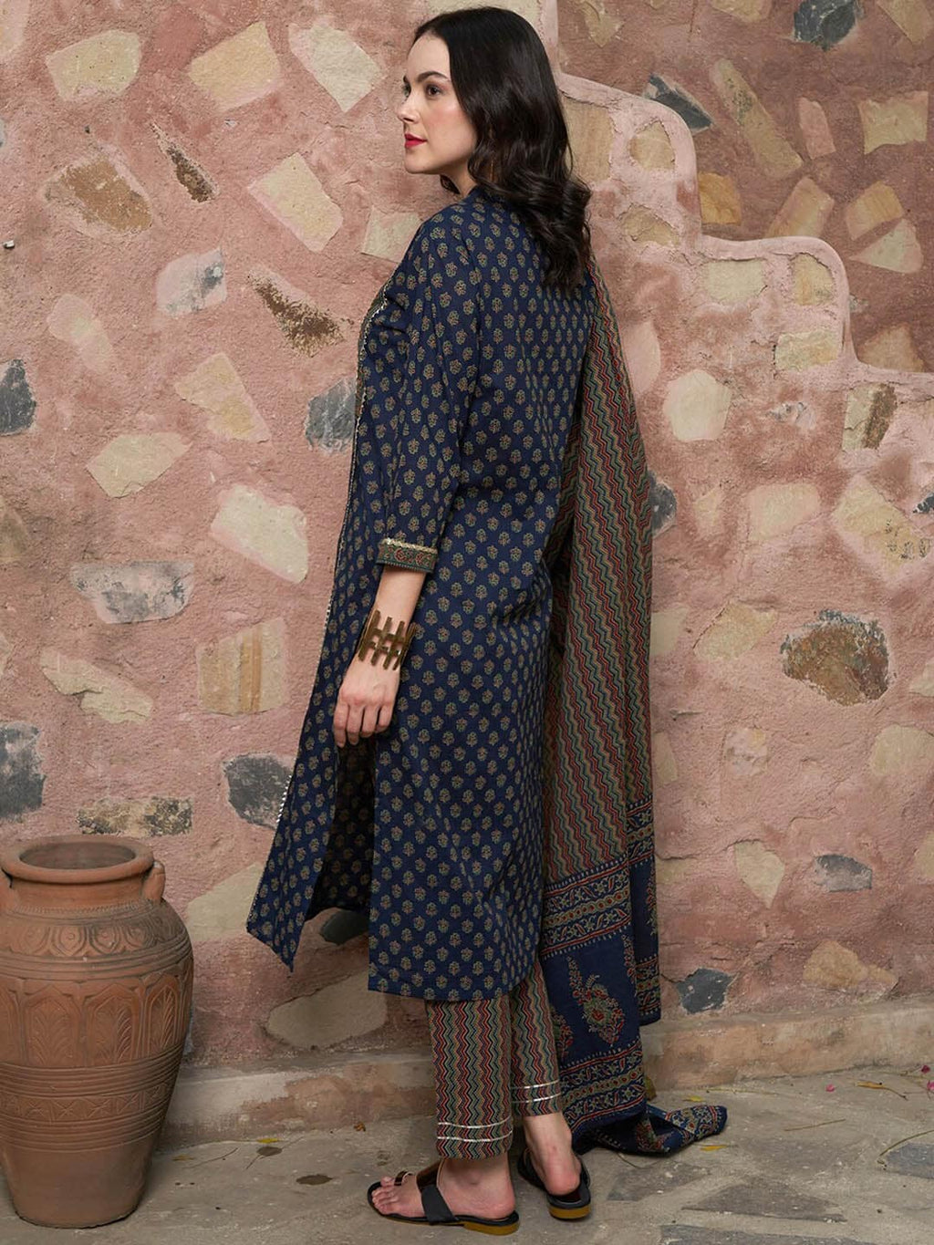 Sangria Printed Pure Cotton Kurta with Trousers & With Dupatta