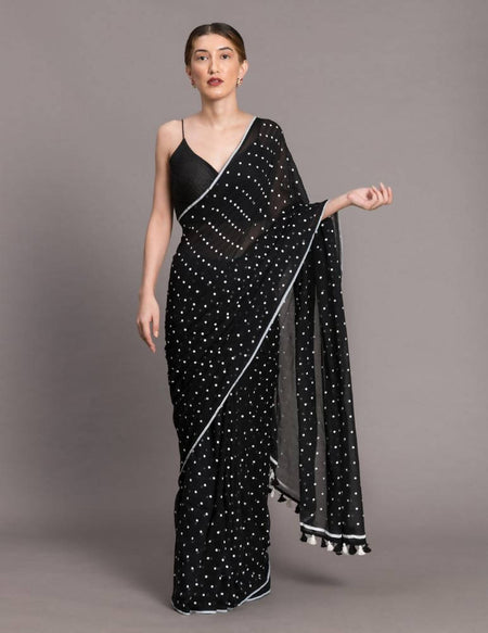Suta Black White Polka Dots Printed Pure Cotton Saree