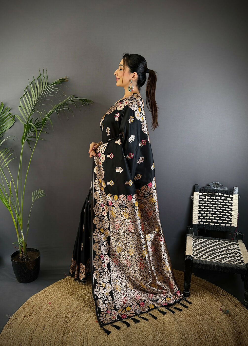 Joban Fashion Meenakari Black Woven Soft Silk Saree - Distacart