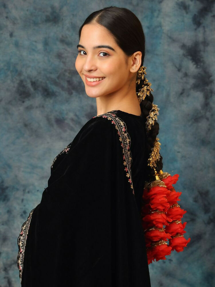 Ruby Raang Gold Gota Pati Work And Red Rosses With Black Thread & Golden Stones - Distacart