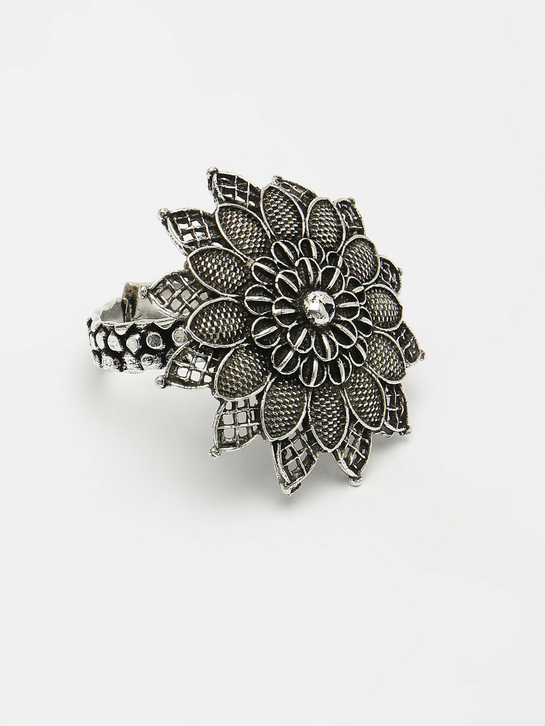 NVR Women's Silver-Toned Floral Shape Adjustable Finger Ring