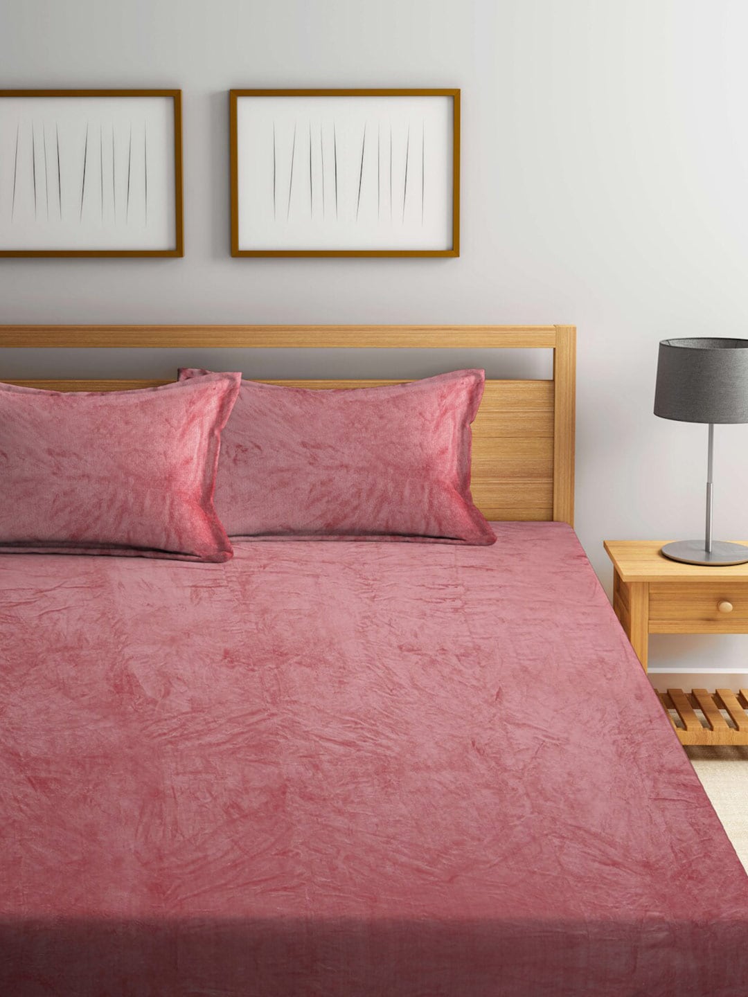 KLOTTHE Rust-Red Abstract Woolen 300TC King Fitted Bedsheet With 2 Pillow Covers