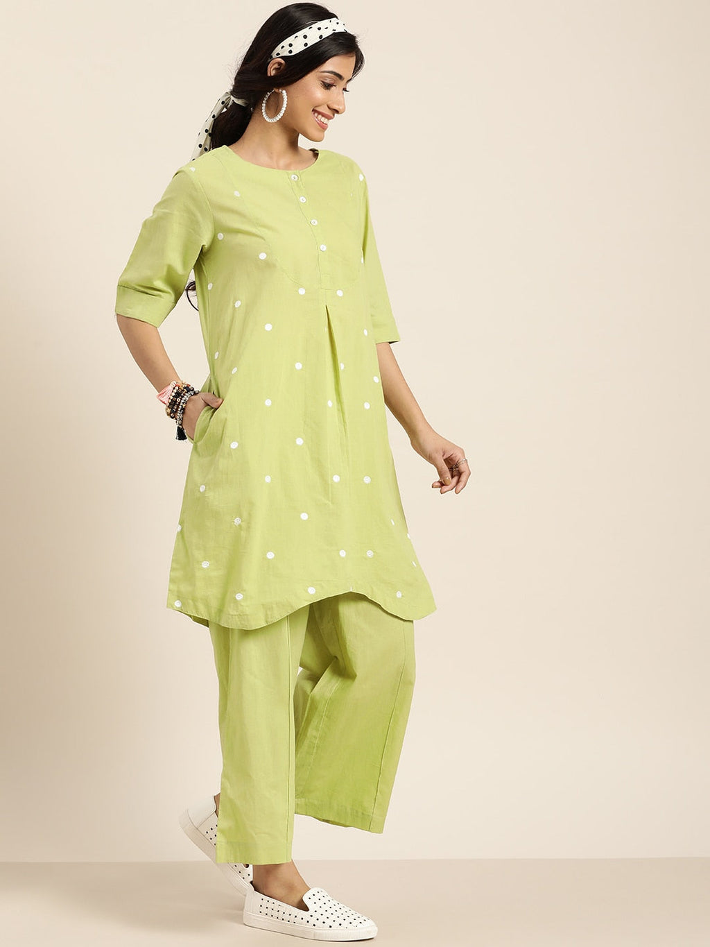 Sangria Women Green & White Embroidered Pure Cotton Asymmetric Kurta with Palazzos