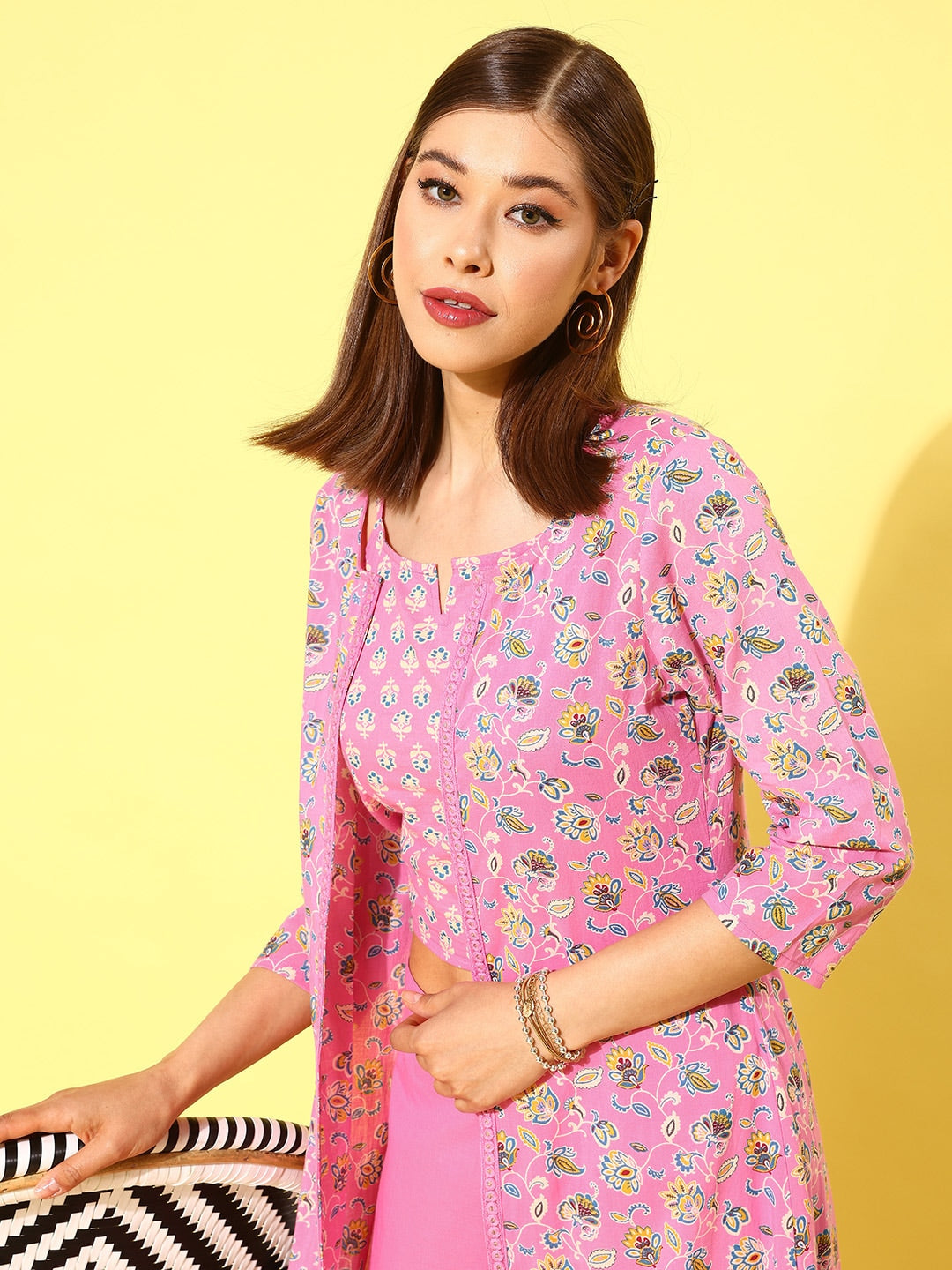 HERE&NOW Women Pink Floral Printed Regular Pure Cotton Kurta with Palazzos