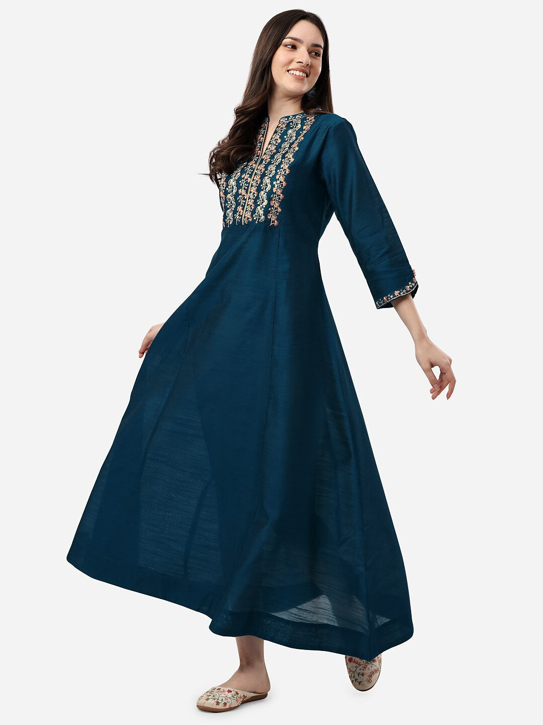 HERE&NOW Mandarin Collar Floral Embroidered A-Line Regular Fit Silk Kurta