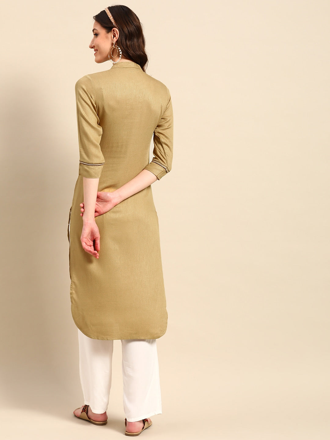 Sangria Yoke Design Mirror Work Kurta