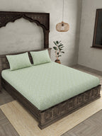 JAIPUR FABRIC Green & White Ethnic Motifs 250 TC Cotton King Bedsheet with 2 Pillow Covers