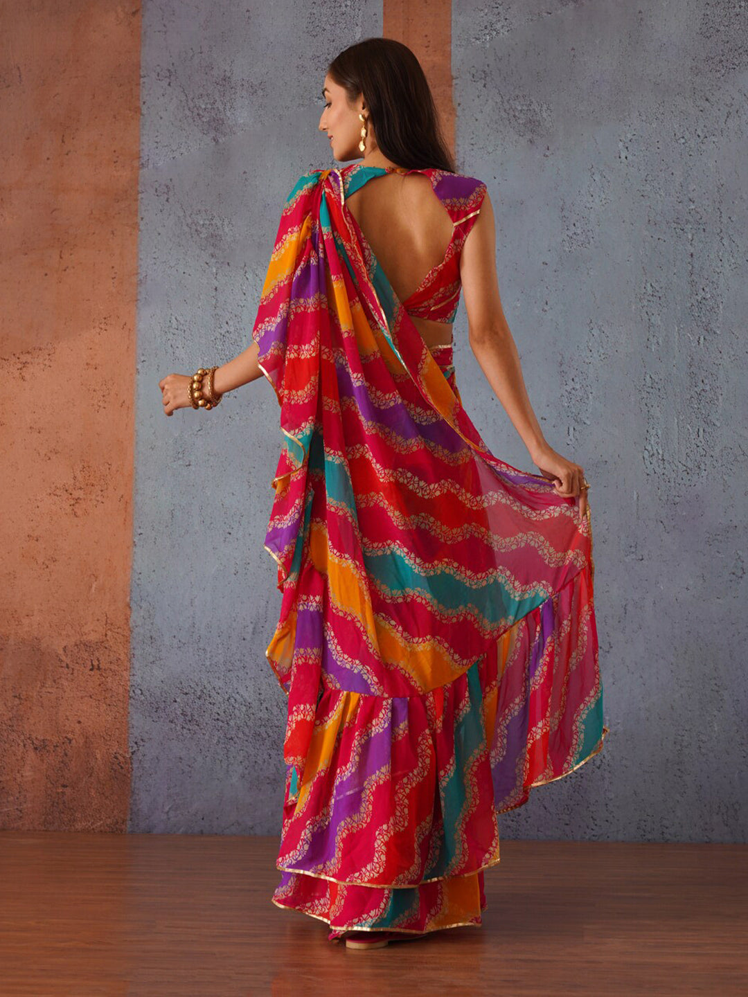 Tikhi Imli Leheriya Gotta Patti Saree - Distacart