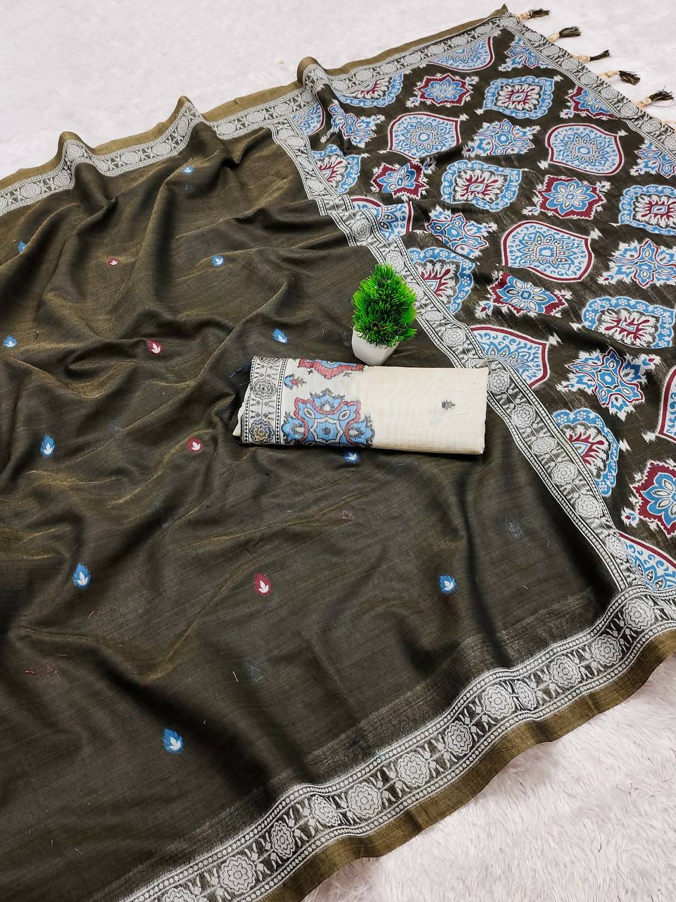 Vastranavya Mehendi Muga Cotton Meenakari & Azarakh Pallu Saree with Contrast Blouse - Distacart