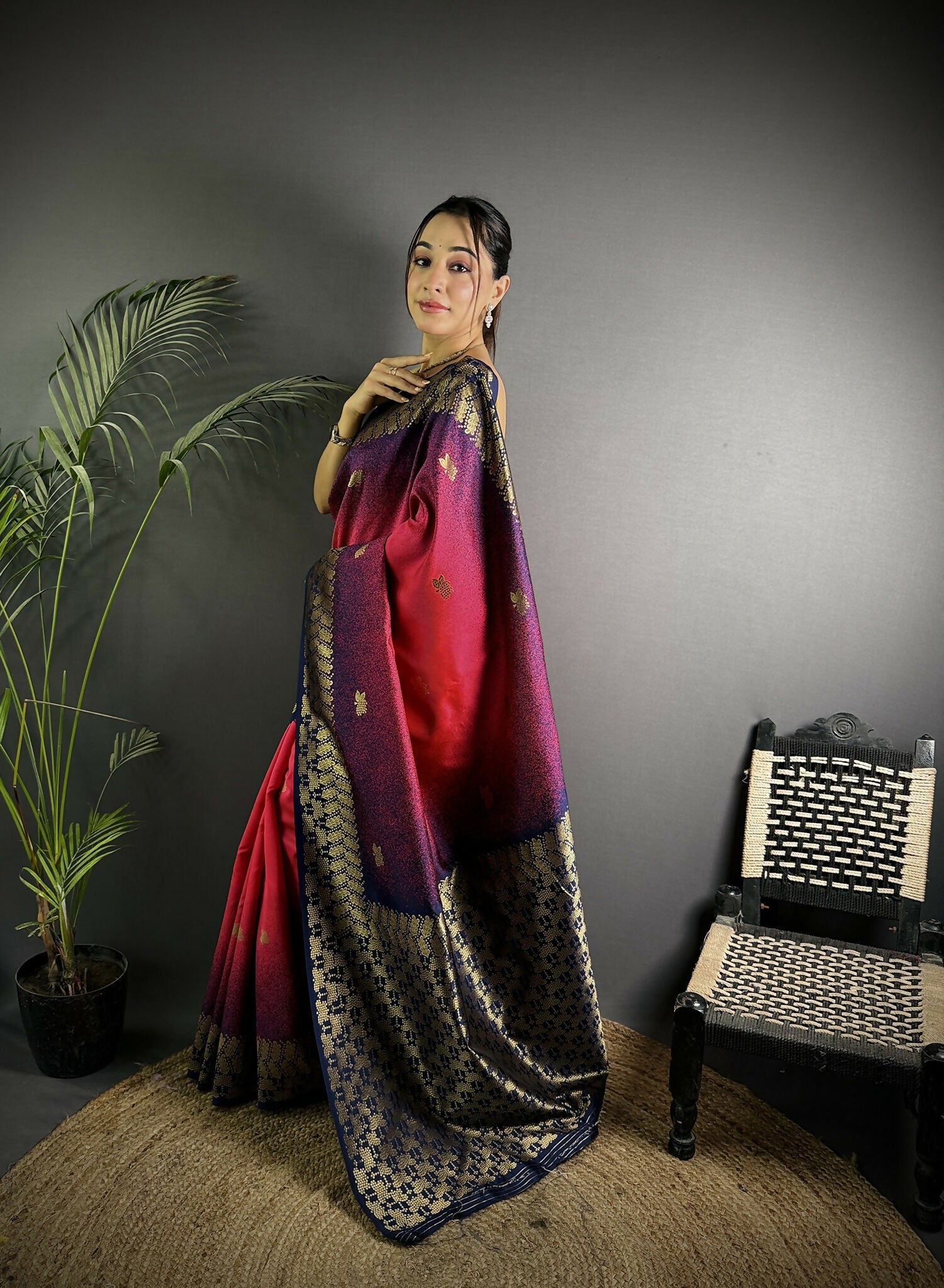 Joban Fashion Red Handloom Silk Ikkat Saree - Distacart
