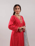 Yufta Fuchsia Silk Embroidered Kurta Dupatta Set
