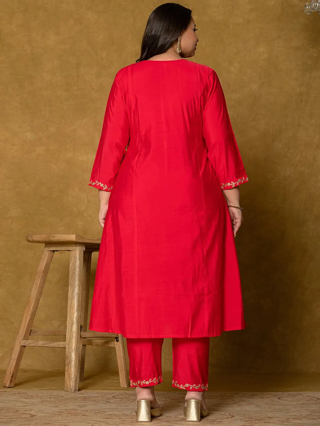 Yufta Fuchsia Silk Embroidered Plus Size Kurta Dupatta Set