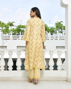 Vaasva Women's Yellow Cotton Printed Kurta Pant Set